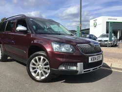 Maroon Used 2014 Skoda Yeti Elegance SUV | £5,195 (Fair price)