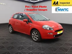 Red Used 2015 Fiat Punto Easy Hatchback | £3,895 (Good price)