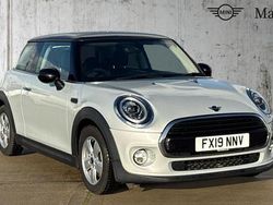Silver Used 2019 Mini Cooper Hatch Hatchback | £12,099 (Good price)