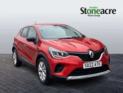 Red Used 2022 Renault Captur Iconic SUV | £12,395 (Fair price)