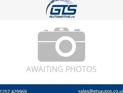 White Used 2014 Dacia Sandero Lauréate Hatchback | £3,980 (Fair price)
