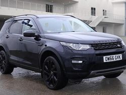 Black Used 2017 Land Rover Discovery Sport HSE Luxury SUV | £11,895 (Fair price)