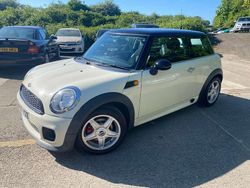 White Used 2007 Mini Cooper Hatch Hatchback | £2,185