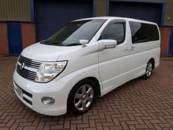 White Used 2008 Nissan Elgrand MPV | £9,995 (Fair price)