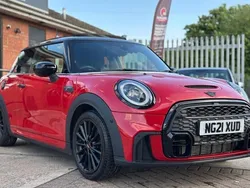 Red Used 2021 Mini Cooper S Hatch Hatchback | £19,995 (A bit pricey)