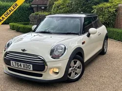 White Used 2014 Mini Cooper Hatch Hatchback | £8,564 (Fair price)