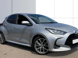 Silver Used 2022 Toyota Yaris Hybrid Design Hatchback | £15,400 (Fair price)