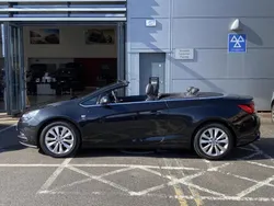 Black Used 2017 Vauxhall Cascada Elite Cabriolet | £9,699 (Expensive)
