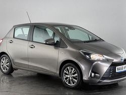 Used 2018 Toyota Yaris Hybrid | £10,300 (Fair price)