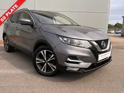 Gun metallic Used 2019 Nissan Qashqai N-Connecta SUV | £15,995 (Expensive)