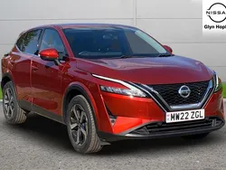 Red Used 2022 Nissan Qashqai N-Connecta SUV | £18,428 (Fair price)