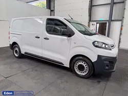 White Used 2023 Citroën Dispatch MPV | £13,390 (Fair price)