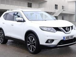 Storm white Used 2016 Nissan X-Trail N-TEC SUV | £10,975 (Fair price)