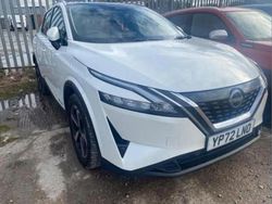 White Used 2023 Nissan Qashqai N-Connecta SUV | £20,950 (Good price)