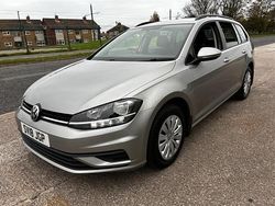 Silver Used 2018 VW Golf VII S Estate | £9,995 (Good price)