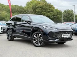 New 2024 MG HS Trophy SUV | £28,989 (Expensive)