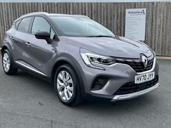 Grey/black Used 2020 Renault Captur Iconic SUV | £10,355 (Fair price)