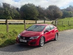 Red Used 2015 Honda Civic S Hatchback | £7,995 (Fair price)