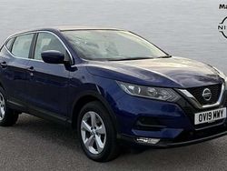 Blue Used 2019 Nissan Qashqai Acenta Premium SUV | £9,576 (Good price)
