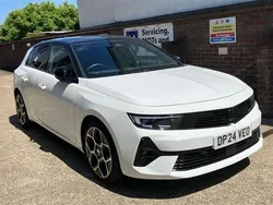 White Used 2024 Vauxhall Astra Ultimate Hatchback | £19,795 (Fair price)