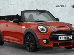 Orange Used 2019 Mini Cooper S Sport Hatchback | £19,395 (Fair price)