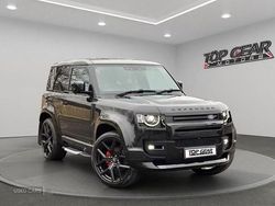 Used 2021 Land Rover Defender SE SUV | £45,495 (Fair price)