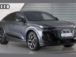 Grey Used 2025 Audi Q6 e-tron Advanced SUV | £61,590 (Fair price)