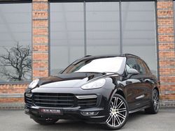 Black Used 2016 Porsche Cayenne SUV | £32,999 (A bit pricey)