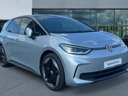 Scale silver/metallic black roof Used 2025 VW ID.3 Pro Hatchback | £28,003