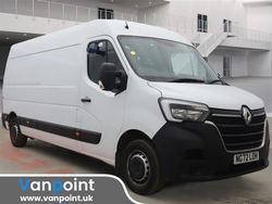 White Used 2023 Renault Master Business Van | £22,799 (Expensive)