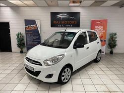 White Used 2013 Hyundai i10 Classic Hatchback | £3,295 (Fair price)