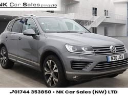 Grey Used 2017 VW Touareg R-line SUV | £16,000 (Super price)