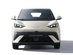 Apricity white New 2025 BYD Dolphin Active Hatchback | £17,990 (Fair price)