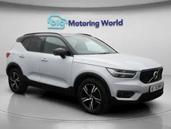 Silver Used 2020 Volvo XC40 R-Design SUV | £15,725 (Fair price)