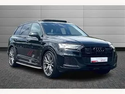 Black Used 2022 Audi Q7 Comfort SUV | £57,995 (Expensive)