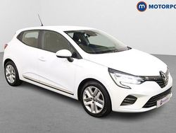 White Used 2020 Renault Clio V Play Hatchback | £10,649 (Good price)
