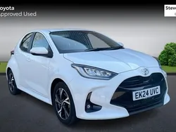 White Used 2024 Toyota Yaris Hybrid Design Hatchback | £18,920 (Fair price)