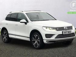 White Used 2017 VW Touareg R-line SUV | £22,899 (Super price)