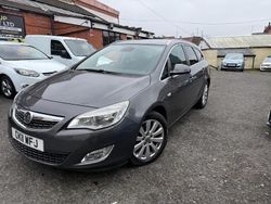 Grey Used 2011 Vauxhall Astra Estate | £1,795 (Fair price)
