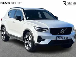 White Used 2024 Volvo XC40 Plus SUV | £32,995 (Fair price)