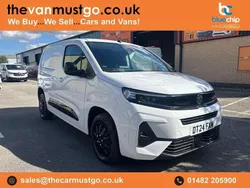 White Used 2024 Vauxhall Combo S MPV | £14,990 (Fair price)