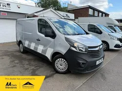 Grey Used 2015 Vauxhall Vivaro Van | £6,490 (Fair price)