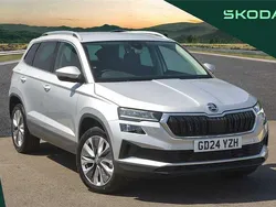 Brilliant silver metallic Used 2024 Skoda Karoq SE L SUV | £21,995 (Fair price)