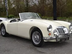 Ld enggglish white Used 1959 MG 1600 Cabriolet | £27,495