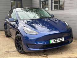 Blue Used 2023 Tesla Model Y RWD SUV | £24,995 (Fair price)