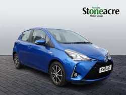 Blue Used 2018 Toyota Yaris Hybrid Hatchback | £11,795 (Fair price)