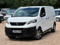 White Used 2019 Peugeot Expert Van | £9,444 (Good price)