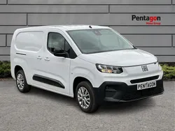 Gelato white New 2025 Fiat Doblò S MPV | £19,995 (A bit pricey)