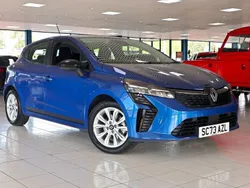 Blue Used 2024 Renault Clio V Evolution Hatchback | £17,489 (Fair price)