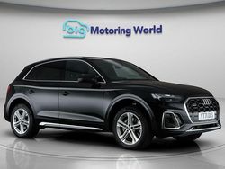Black Used 2021 Audi Q5 S-Line SUV | £29,200 (Fair price)
